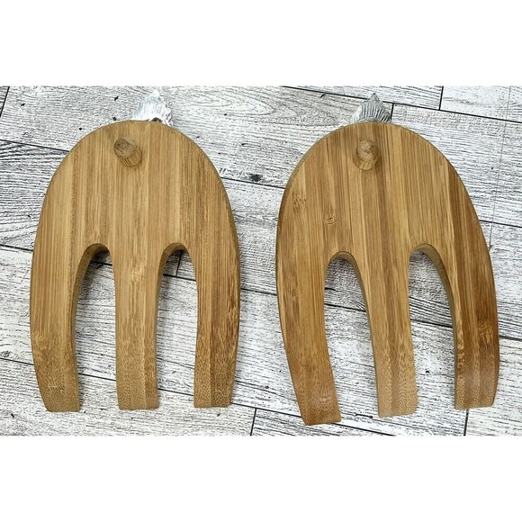 MudPie Wood & Silver Metal Grapes Salad Hands Servers Fruit Coastal Summer Party - Picture 4 of 8